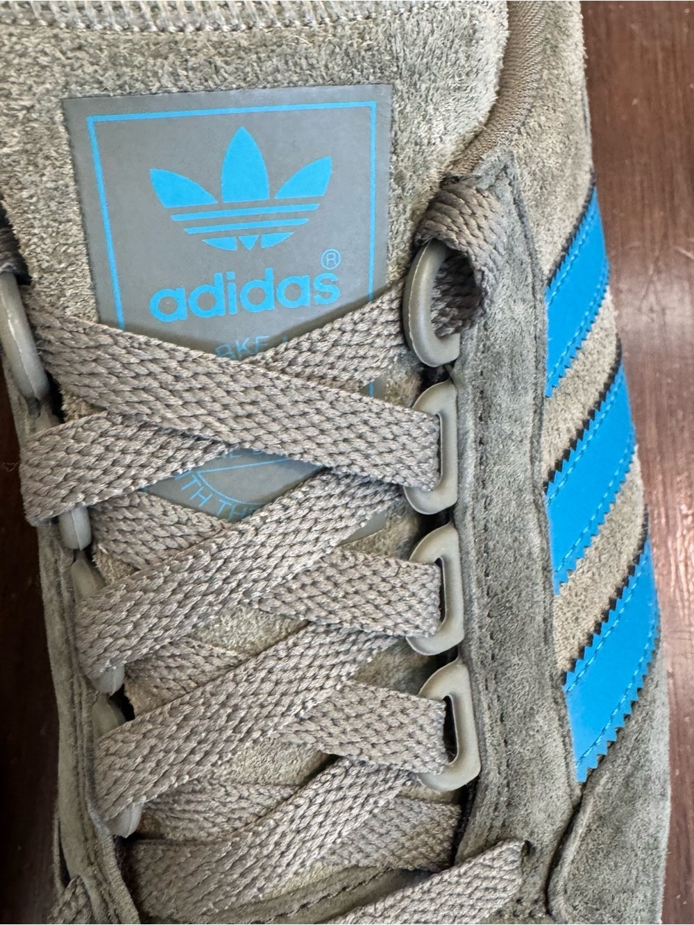 adidas Forest Grove Raw Khaki Green Teal Men's 7 Shoes EE8970 Rare Color - Picture 6 of 10